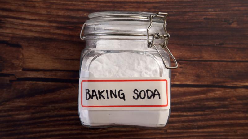 how to wash fruits with baking soda